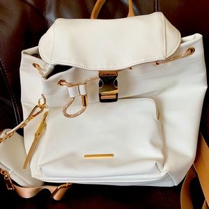 Beautiful like new Aldo backpack.